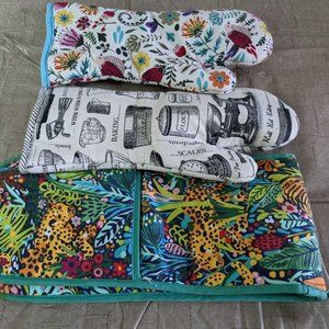 Set of THREE Ulster Weavers potholders